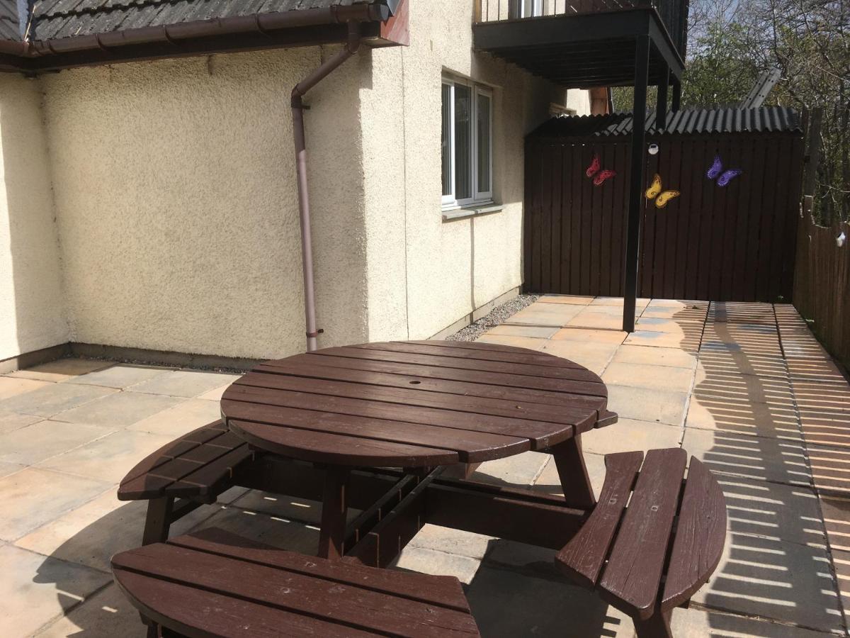 Riverbank Cottage Fort William Exterior photo